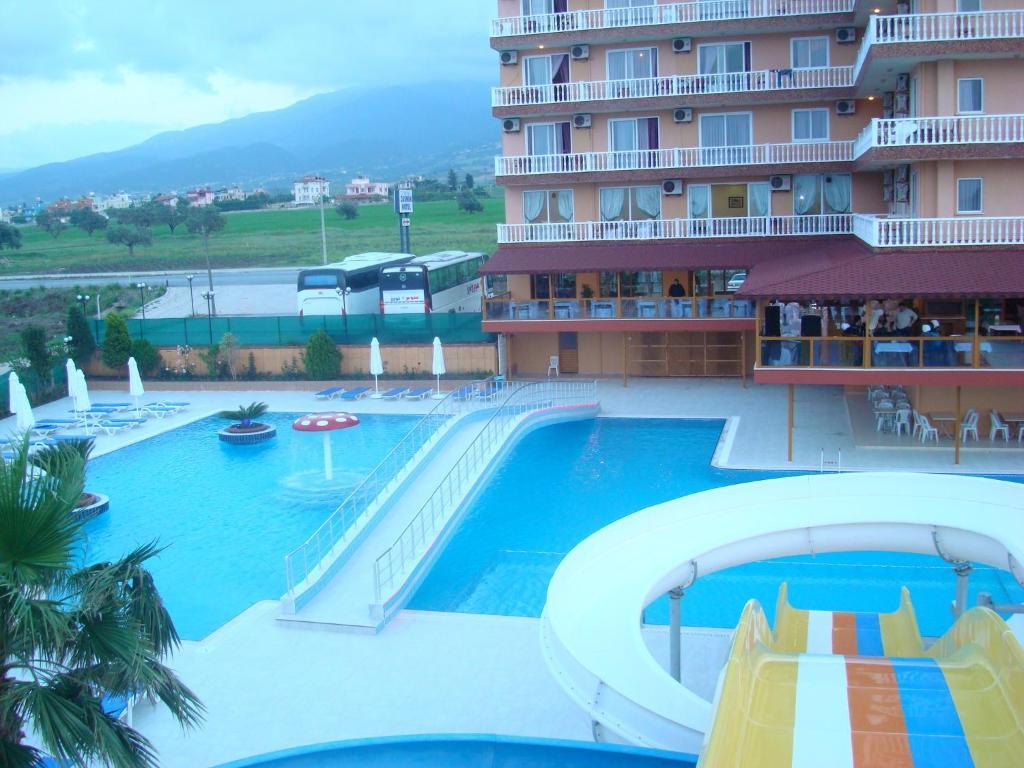 Club Casmin Hotel İskenderun Zewnętrze zdjęcie